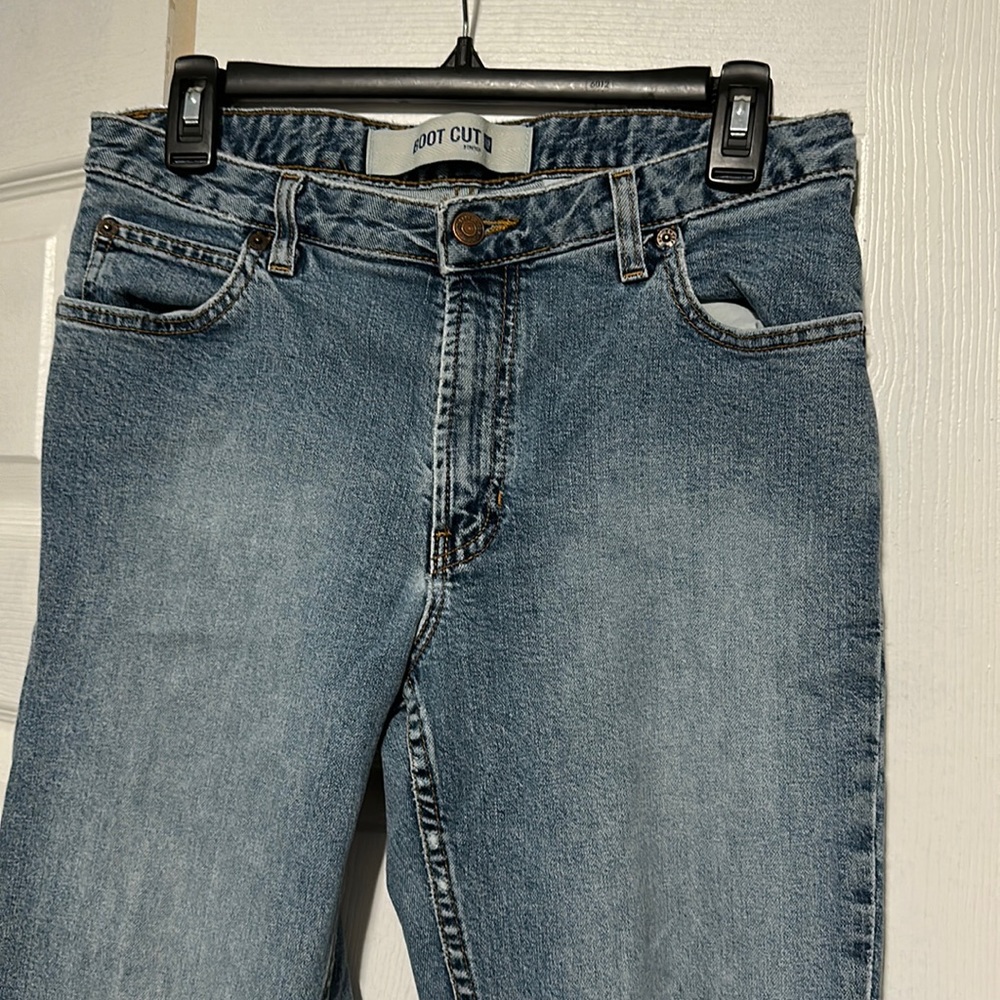 GAP Women's Boot Cut Stretch Jeans - Picture 2 of 9